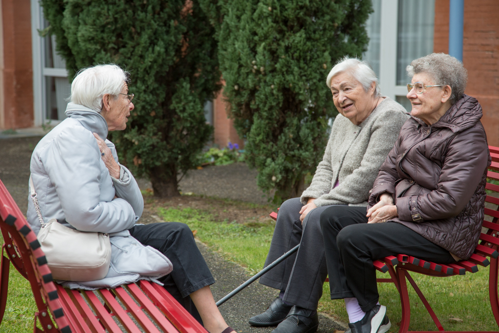 Choisir d’entrer en résidence pour seniors